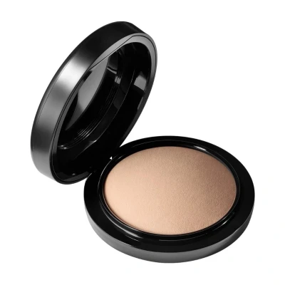 Abbildung von MAC Mineralize Skinfinish Natural 10 g