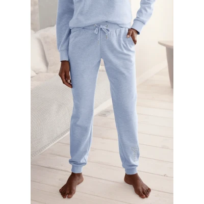 Abbildung von Bench. Loungewear Relaxhose &quot; Loungehose, Sweathose&quot;, mit glänzender Logostickerei, Loungewear, Loungeanzug
