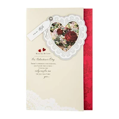 Abbildung von Hallmark Valentinskarte für Ehefrau 3 fach traditionelles Design