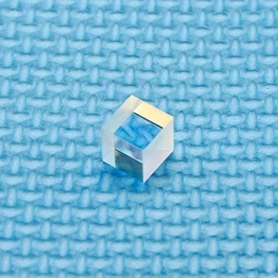 Abbildung von Polarisationsfilter Beam Splitter PBS transparent 630 nm 660nm 10 x mm