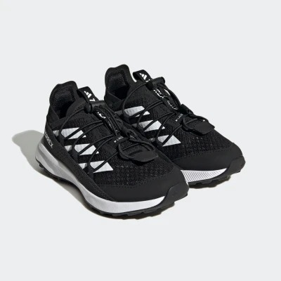 Abbildung von adidas TERREX Wanderschuh &quot;VOYAGER 21 HEAT.RDY TRAVEL&quot;