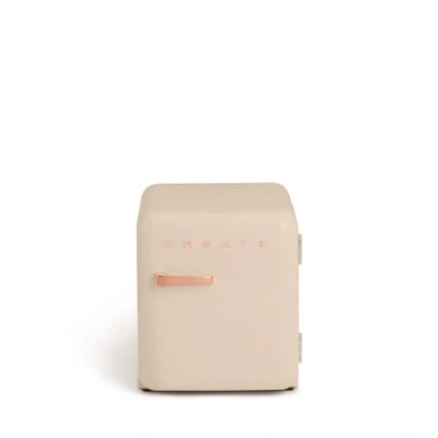 Abbildung von CREATE / Retro FRIDGE 50 ROSE GOLD/Kühlschrank in Sand, Griff Rosa Gold 85W, Minibar, eine Regalfläche, Design, 50cm, zwei Ablagen, 48L Fassungsvermögen, energiesparend, 50x44x49,8cm