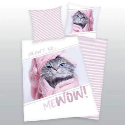 Abbildung von Herding Bettwäsche Katze, Kopfkissenbezug 80 x cm Mit Wende Motiv, Bettbezug 135 200 cm, Knopfleiste, 100% Baumwolle