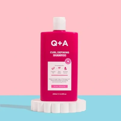 Abbildung von Q+A Curl Defining Shampoo 250 ml