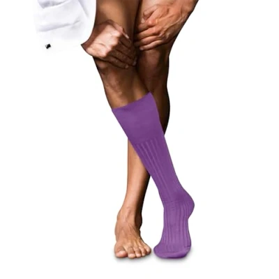 Abbildung von FALKE Herren No. 13 M KH Baumwolle lang einfarbig 1 Paar Kniestrümpfe, Lila (Pink Iris 8943), 41 42