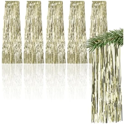 Abbildung von com four® 5X Lametta Goldfarbene Girlande für Weihnachten Christbaumschmuck den Tannenbaum Vorhang mit glatten Fäden (goldfarben 05 Stück)