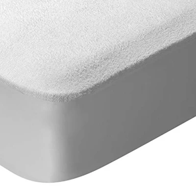 Abbildung von Pikolin Home Wasserdichter, atmungsaktiver und hoch absorbierender Frottee Matratzenschoner für Matratzen bis zu einer Höhe von 32 cm