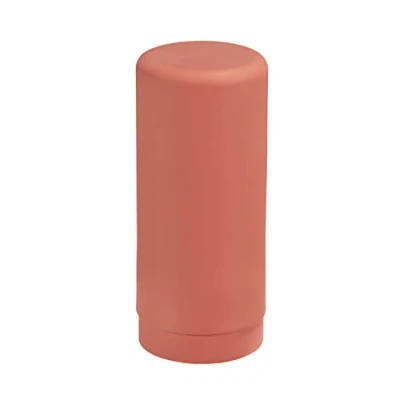 Abbildung von WENKO Spülmittelspender Easy Squeez e, hochwertiger Spender für Spülmittel in der Küche, einfach Dosierung, Seifenspender aus auslaufsicherem Silikon, Fassungsvermögen 250 ml, Ø 6 x 14 cm, Ziegelrot