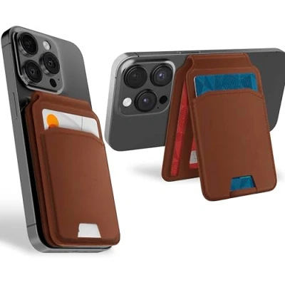 Abbildung von MyGadget Magnetische Magsafe Wallet Kunstleder mit 2X Kartenfächern Standfunktion kompatibel Apple iPhone 16 15 14 13 12 Series Brown