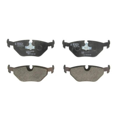 Abbildung von BOSCH 0 986 469 960 Bremsbelagsatz Low Metallic mit Kolbenclip BMW: 7, 5 Limousine, 3 Limousine