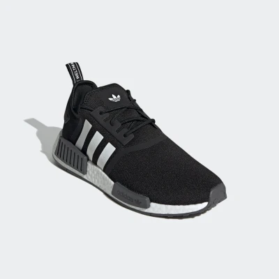 Abbildung von adidas Originals NMD R1 Primeblue Unisex Sneaker low, Größe: 40, Core black/white/grey five Textil/synthetik