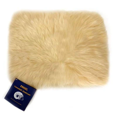Abbildung von Reissner Lammfelle Sitzauflage DIANA 3040 CHA Schaffell hochwollig 30x40cm Champagner