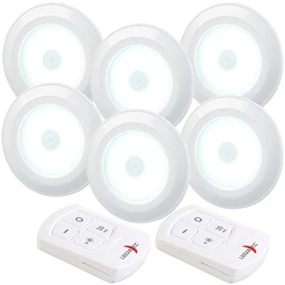 Abbildung von Lunartec Led Spot: 6er Set superhelle COB Unterbauleuchten, Timer, 120lm, erweiterbar (Led Batterie, Unterbau, Fernbedienungen)