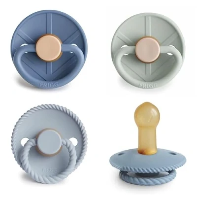 Abbildung von FRIGG Multipack Latex Schnuller 4&#039;er Packung Naturgummi/Naturkautschuk Hergestellt in Dänemark Symmetrischer Sauger Kirschform (Skyline Serenity, Größe 2 (6 18 Monate))