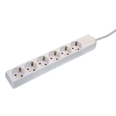 Abbildung von as Schwabe 6 fach Steckdosenleiste weiß 230 V / 16 A Mehrfachstecker mit 1,4 m Leitung &amp; erhöhtem Berührungsschutz Steckdosen 45 gedreht Mehrfachsteckdose Indoor IP20, 11611