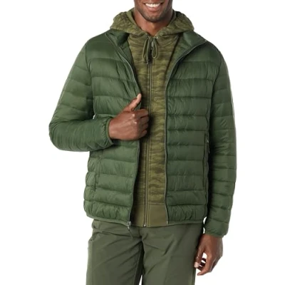 Abbildung von Amazon Essentials Herren Verstaubare, Leichte, Wasserabweisende Pufferjacke (Erhältlich In Big &amp; Tall), Dunkles Olivgrün, XL