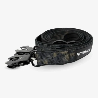 Abbildung von VITOMALIA® K9 2,2m verstellbare Hundeleine für Hund, dreifach verstellbar Leine, mit Neopren Innenfütterung und robustem Froschkarabiner große Hunde (Camouflage, 2cm/Breit Lang)