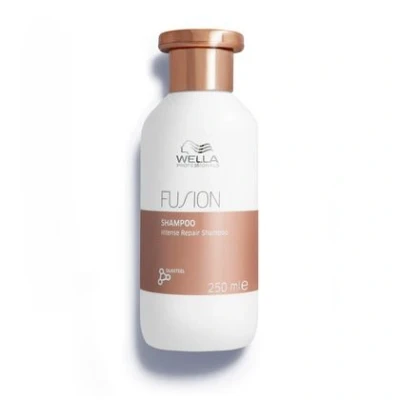 Abbildung von Wella Shampoo Professionals Fusion Intense Repair 250ml