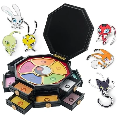 Abbildung von Corimori Spielzeugtruhe Miraculous Ladybug Schatulle aus Holz original, offiziell lizensiert, 2er Set Master Fu Miracle Box und 6 Pins