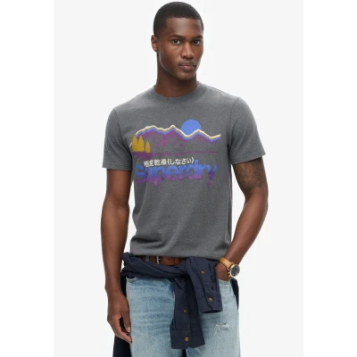 Abbildung von Superdry Great Outdoors Graphic Tshirt print, Herren, Größe: Small, Granite grey marl