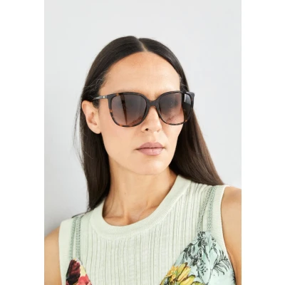 Abbildung von Michael Kors Anaheim MK2137U 300613 57 Sonnenbrille