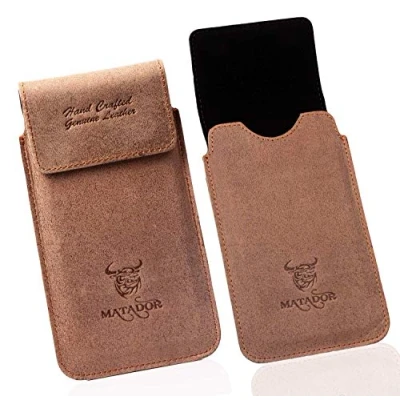 Abbildung von MATADOR Vertikaltasche Gürtelclip Kompatibel mit Apple iPhone 15 Pro/ 15/14 14/13 13/12 12/11/ XR Gürteltasche Ledertasche Ausziehhilfe Magnetverschluss(Tabacco Braun)