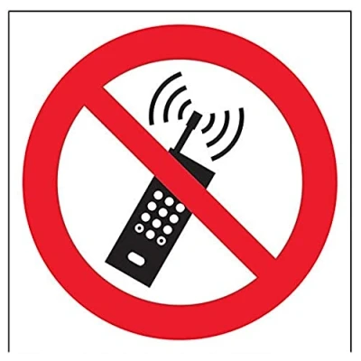 Abbildung von vsafety 51006 at r PROHIBITION Logo Schild, starrer Kunststoff, keine Handys, quadratisch, 200 mm x mm, schwarz, rot