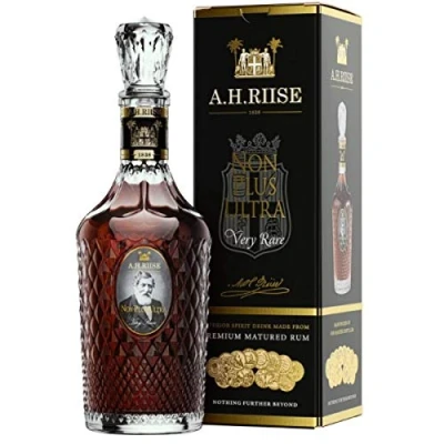 Abbildung von A.H. RIISE NON PLUS ULTRA Very Rare RUM 700ml BOX DE
