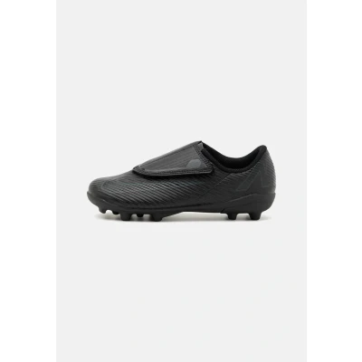 Abbildung von Nike Performance JR Vapor CLUB MG Unisex Fußballschuh Nocken für Kinder, Größe: 27.5, Black/deep jungle black Schuhe