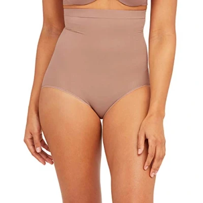 Abbildung von SPANX Shapewear für Damen Tummy Control High Waisted Power Panties (Regular und Übergröße), Café Au Lait, 3X