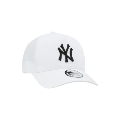 Abbildung von New Era Essential Aframe Trucker Cap, Größe: One Size, White