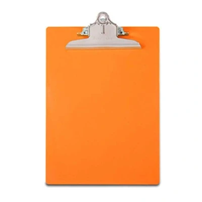 Abbildung von Saunders 21659 Klemmbrett Safety für DIN A4, Signalfarbe neonorange, extra starke und breite Klemme, robuste Schreibplatte aus durchscheinendem Vollkunststoff mit cm Inch, Hängeclip, abgerun
