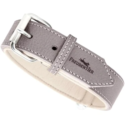 Abbildung von FREUDENTIER® Hundehalsband aus Leder, Made in Holland, gefüttert &amp; super komfortabel, hochwertiges breites Lederhalsband Vollnarbenleder, Model “Amstelpark (47 57cm Halsumfang, Graubraun)