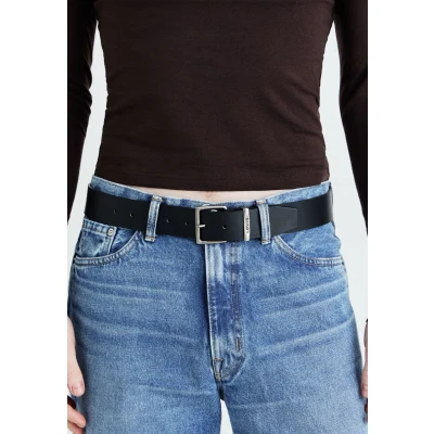Abbildung von Levi&#039;s FLAT Keeper BELT Gürtel, Herren, Größe: 80, Caviar