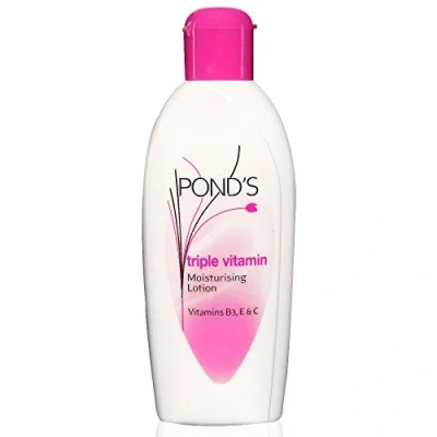 Abbildung von Pond&#039;s Triple Vitamin Moisturising Lotion with Vitamins B3, E and C 100ml by