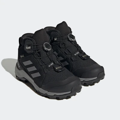 Abbildung von adidas Performance Terrex MID GTX Unisex Hikingschuh für Kinder, Größe: 31, core black grey three Kunststoff/textil