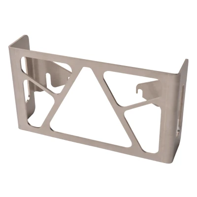 Abbildung von Schutzgitter Aspock Multipoint 5 mit freiem Dreieck 245x140x65 mm Material Edelstahl Aanhangwagendirect Anhängershop