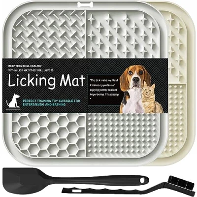 Abbildung von Lesipee Leckmatte Hund, 2 Stück, Schleckmatte Hund mit Silikonspatel und Bürste, Hundespielzeug, Futtermatte für Butter, Joghurt, Hundebaden, Trainieren, Fellpflege &amp; Klauenpflege, BPA frei