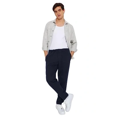 Abbildung von Trendyol Herren Gerade Regulär Normale Taille Hose