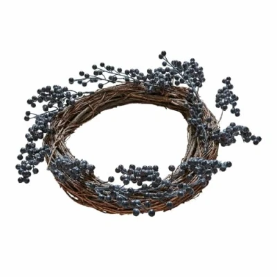 Abbildung von Loberon Kranz Isabeau, handgebunden, mit naturgetreu gestalteten Kunstbeeren, Türkranz, Dekoration, Lärchenholz, Schaumstoff, blau/braun