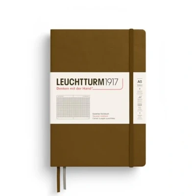 Abbildung von LEUCHTTURM1917 372199 Notizbuch Medium A5, Hardcover Schreibbuch, 251 nummerierte Seiten, Spice Brown, kariert