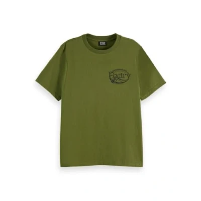 Abbildung von Regular Fit T Shirt with Small Chest Artwork