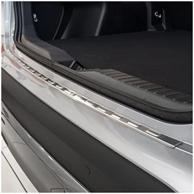 Abbildung von tuning art L3022 Edelstahl Ladekantenschutz passend für Toyota Yaris Cross 2021 , Farbe:Silber