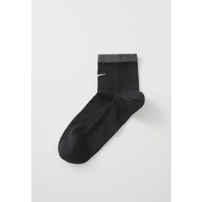 Abbildung von Nike Performance Spark Ankle Unisex Sportsocken, Größe: 44.5 45.5, Black/silver