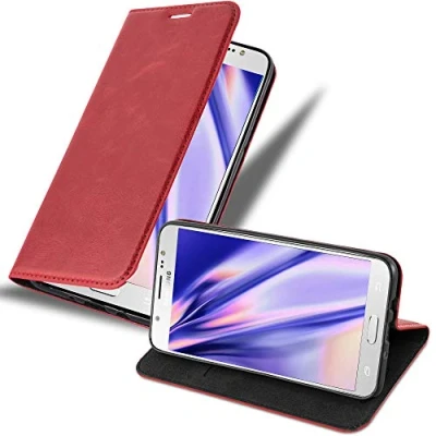 Abbildung von Cadorabo Hülle kompatibel mit Samsung Galaxy J7 2016 aus Premium Kunst Leder Flip Klappbare Stoßfeste Magnetische [Standfunktion] [Kartenfächern] Cover für Tasche in Rot