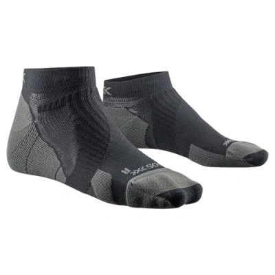 Abbildung von X Socks Run Perform Low Cut Laufsocke Schwarz Mann Grösse 35 38