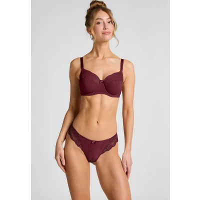Abbildung von Hunkemöller String Sophie Rot
