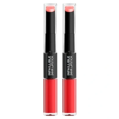 Abbildung von L&#039;Oréal Paris Infaillible 24H Lipstick Flüssiger Lippenstift 2 in 1, langer Halt mit feuchtigkeitsspendender Pflegespülung Hyaluron Gel, Farbe 501 Timeless Red Kosmetika