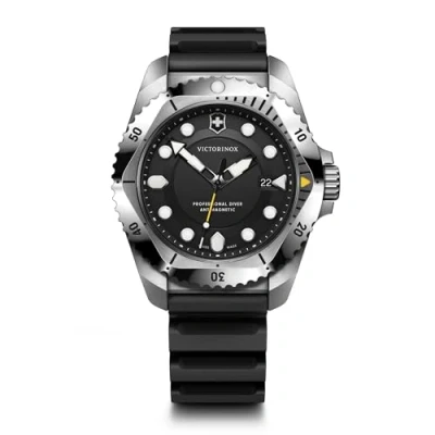 Abbildung von Victorinox Herren Armbanduhr Dive Pro Ø 43 mm, Swiss Made, Analog Quarz, Wasserdicht bis 300 m, Saphirglas, Kautschuk Armband, Schwarz