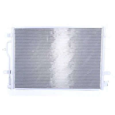 Abbildung von NISSENS 94665 Klimakondensator ohne Trockner Aluminium 605 R 134a AUDI: A4 B6 Avant, A6 C5 Limousine